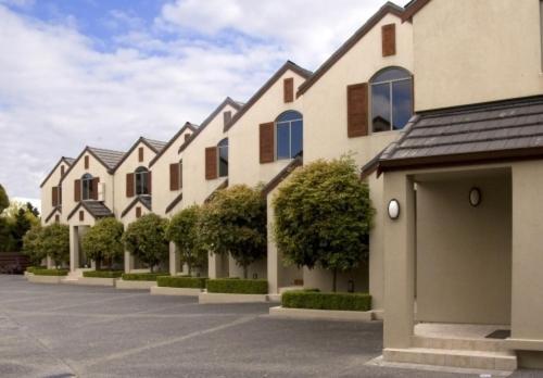 Apartment Twelve Taupo Bagian luar foto